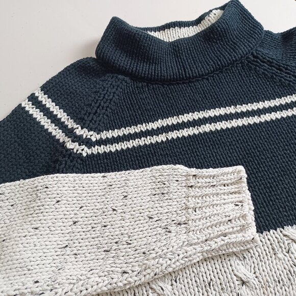 Oui Two-tone Textured Knit Sweater - Picture 3 of 15